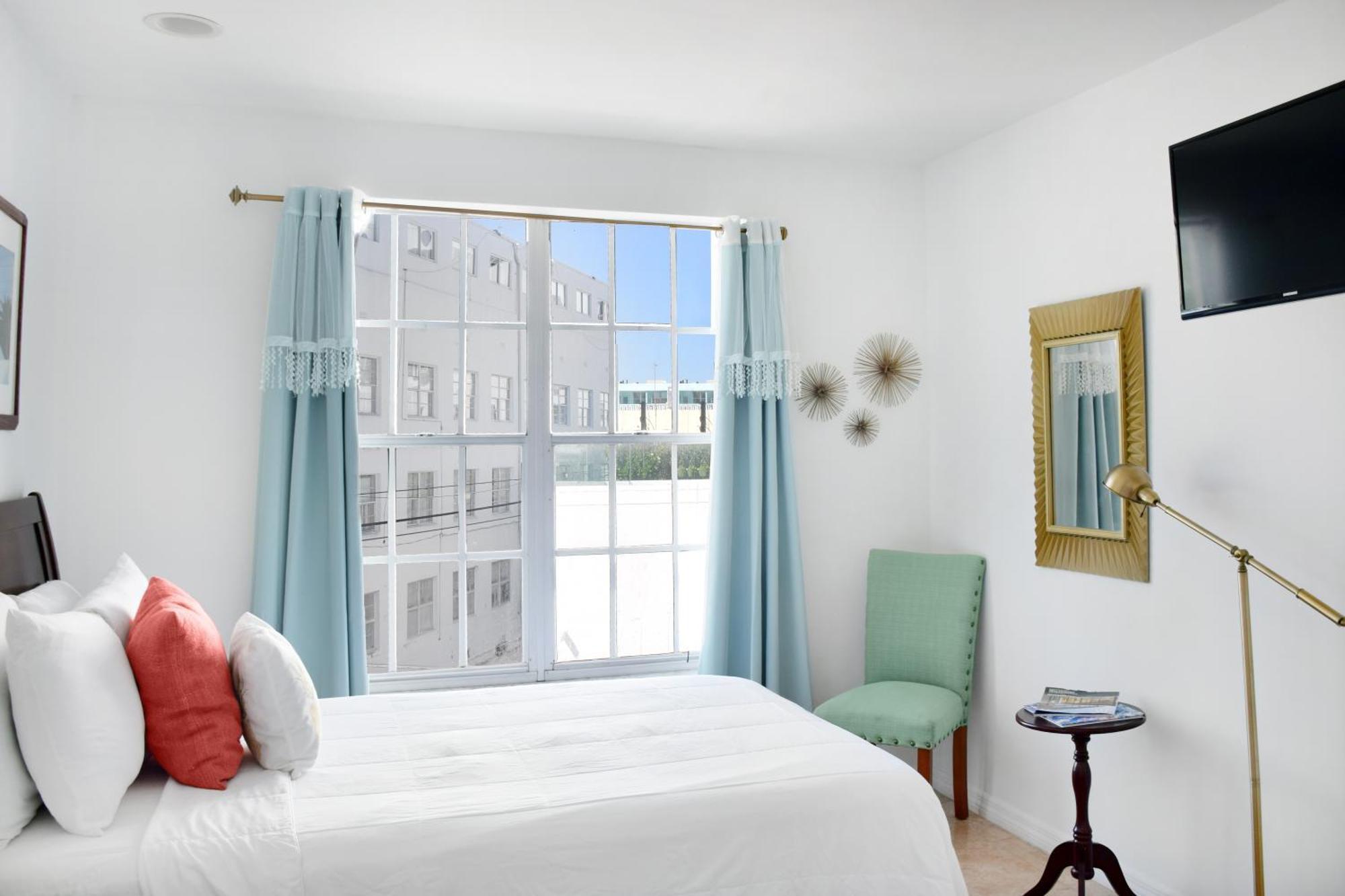 Deluxe Double Room Two Queen Beds
