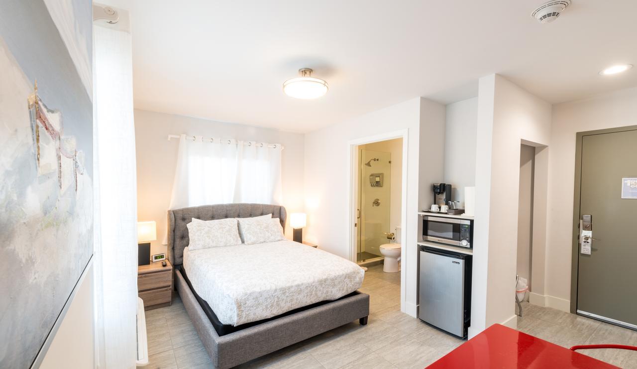 Deluxe Suite,543062865:JPEG
