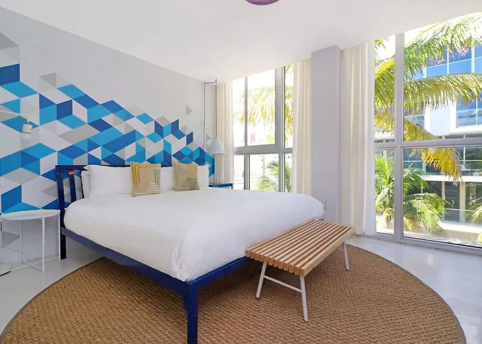 Vacation rental: Roami At 250 Collins